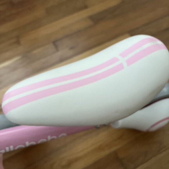 Allobebe Baby Balance Bike Small Toddler Trike 12-36 Months Baby Toddler Pink - Picture 5 of 9